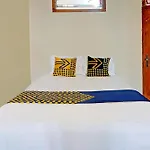 Spot On 91890 Kost Kalasan Syariah